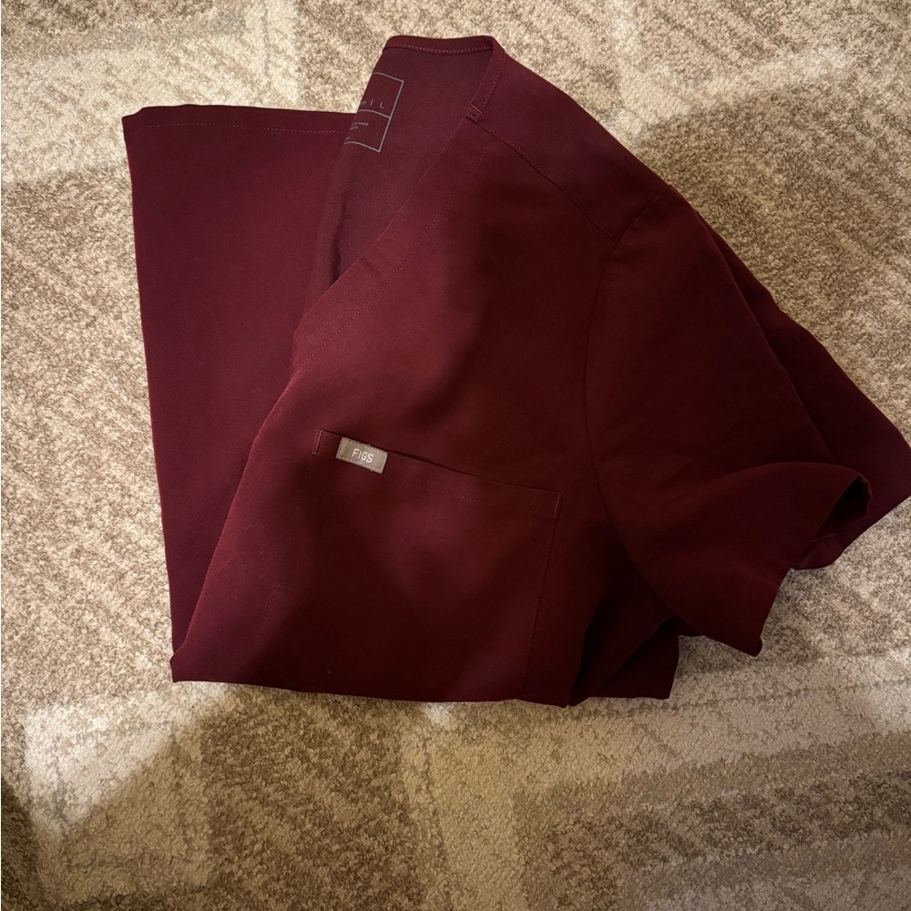 Figs Burgundy Catarina Top